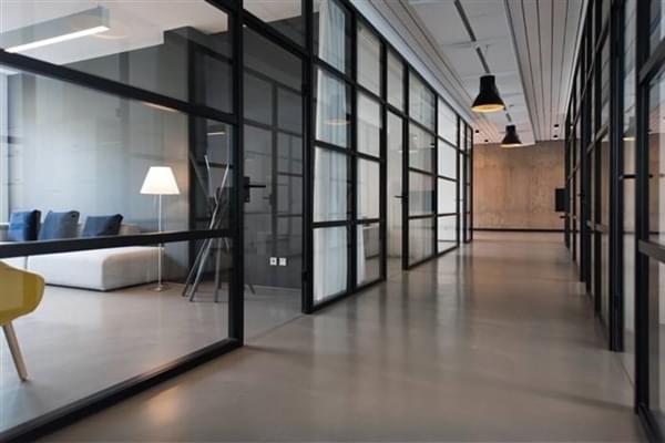 Aluminum profiles for glass partitions